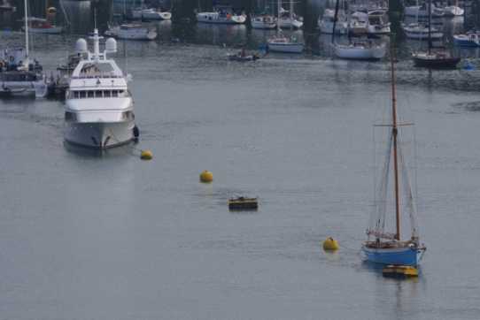 25 June 2023 - 07:51:59

--------------------
Sturier yacht rally in Dartmouth